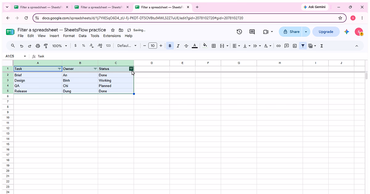 Filter controls are visible in all three header cells, with the pointer on the Status filter control.